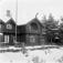 14.12.1907. Furuheim Sanatorium. Bygninger av laftet tømmer i sveitserstil, furutrær, vinterbilde.