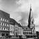 Wilse original. Kristiansand, fra sentrum med Sparebanken, Domkirken, biler og mennesker