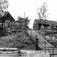 Flisberget 2, Enerhaugen, Oslo 1959. Trapp fra vannpost opp mot småhus. Nå NF.