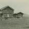 Loft og bur, Haugen, Rollag, Buskerud. Fotografet 1927.